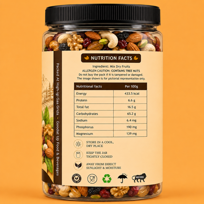 Healthy Nutmix, Dried Almonds, Black Raisins, Cashewnuts, Cranberries, Green Raisins, Walnut Kernels & Many More.